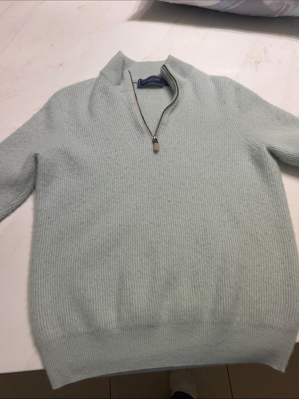 Men's vineyard vines quarter zip cashmere. Worn once. Size medium
